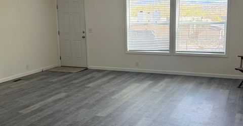 365 Martinez Drive, Sun Valley, NV 89433 Photo