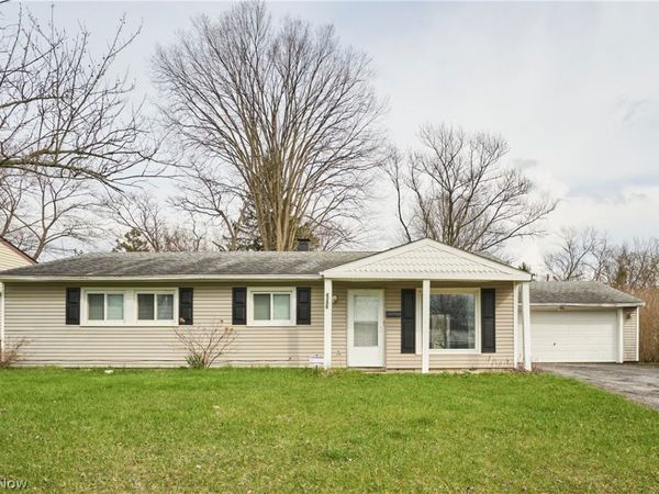 6255 Randolph Road , Bedford, OH 44146