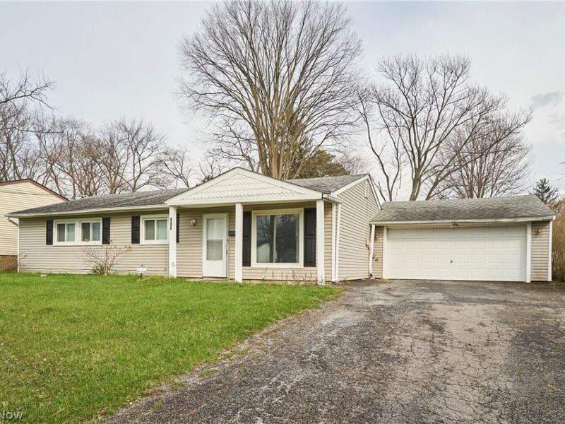 6255 Randolph Road, Bedford, OH 44146 Photo 2
