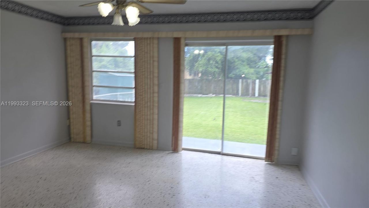 3066 NW 28th St, Miami, FL 33142 Photo
