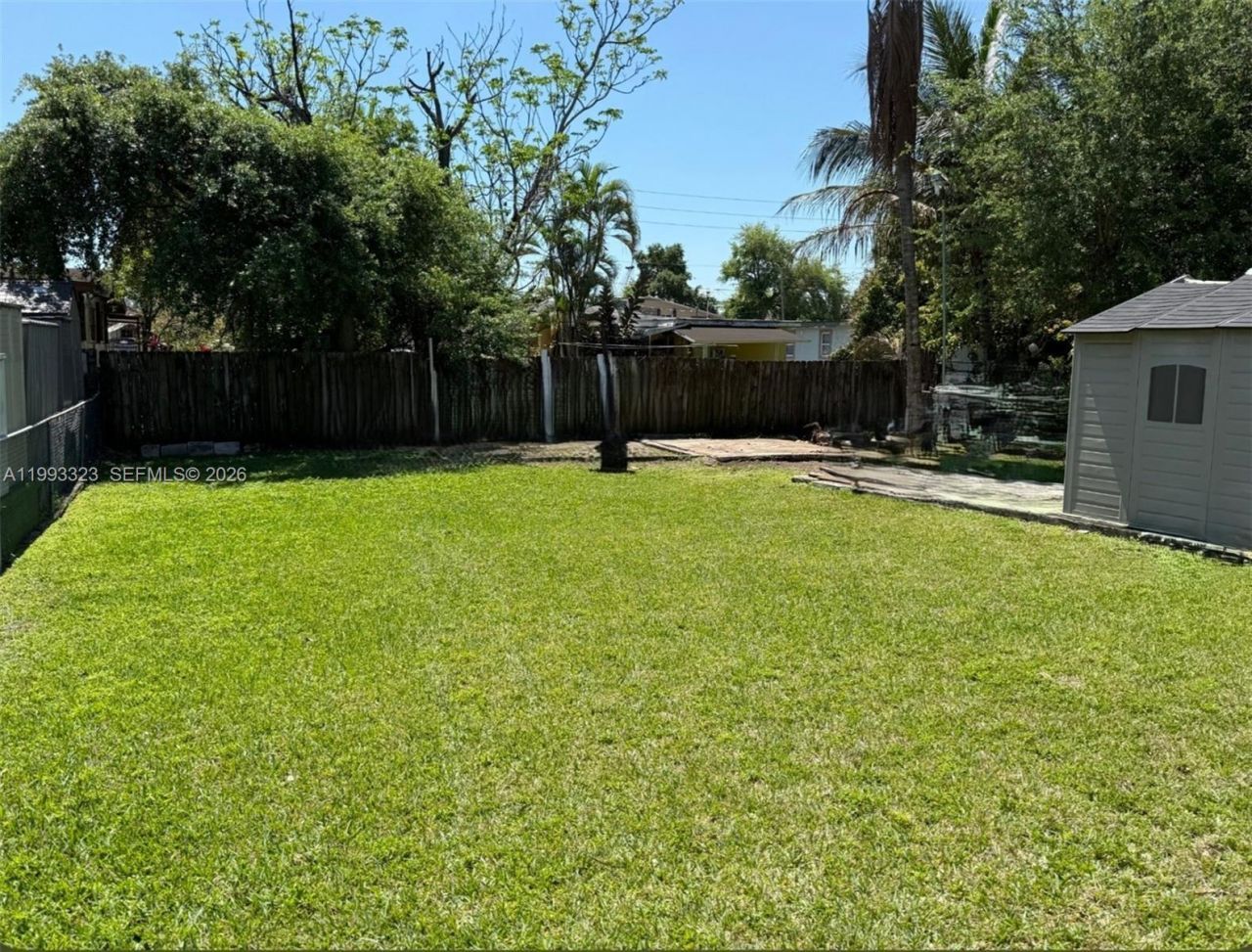 3066 NW 28th St , Miami, FL 33142 Photo