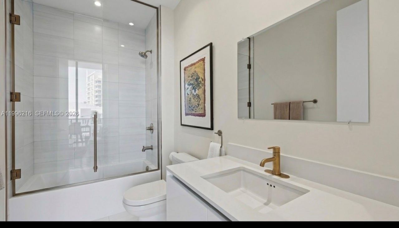 2655 S Bayshore Dr, Unit 1906, Miami, FL 33133 Photo