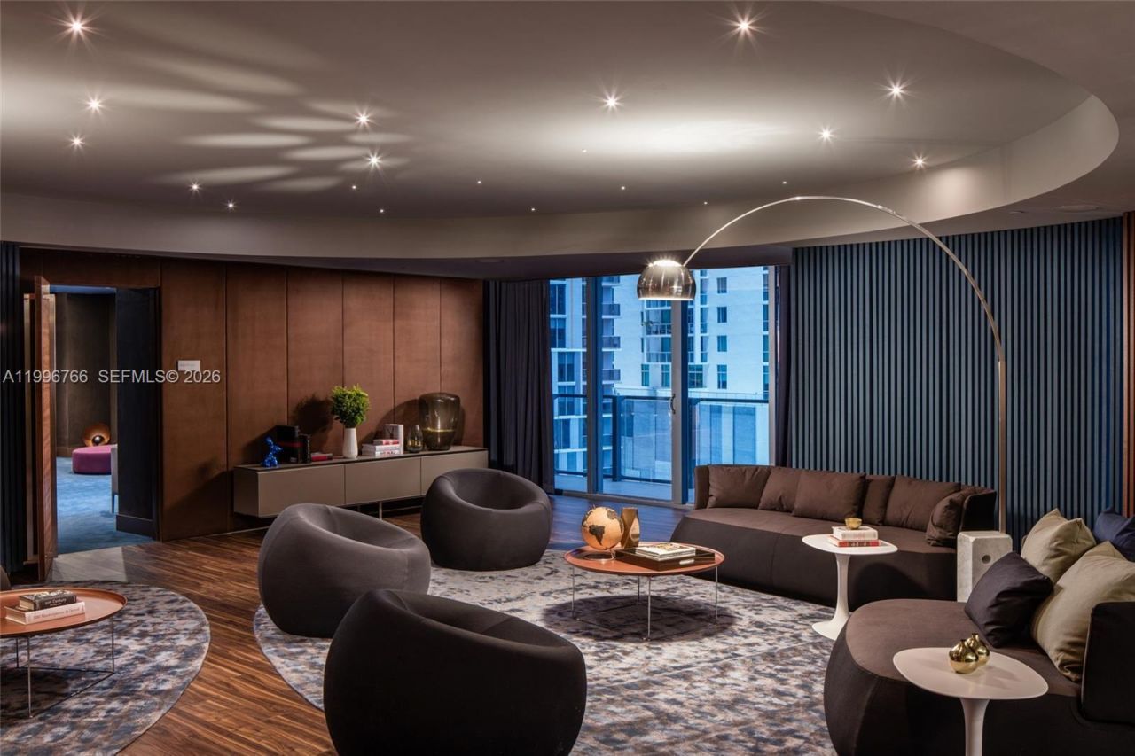 68 SE 6th St, Unit 2104, Miami, FL 33131 Photo