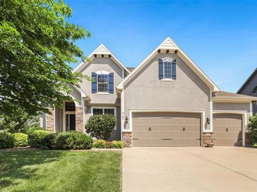 8100 NE 103rd Street, Kansas City, MO 64157