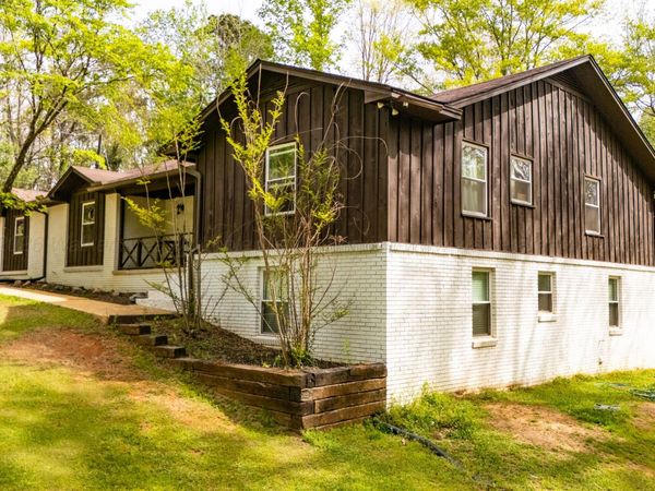 357 EMERALD St, Winfield, AL 35594