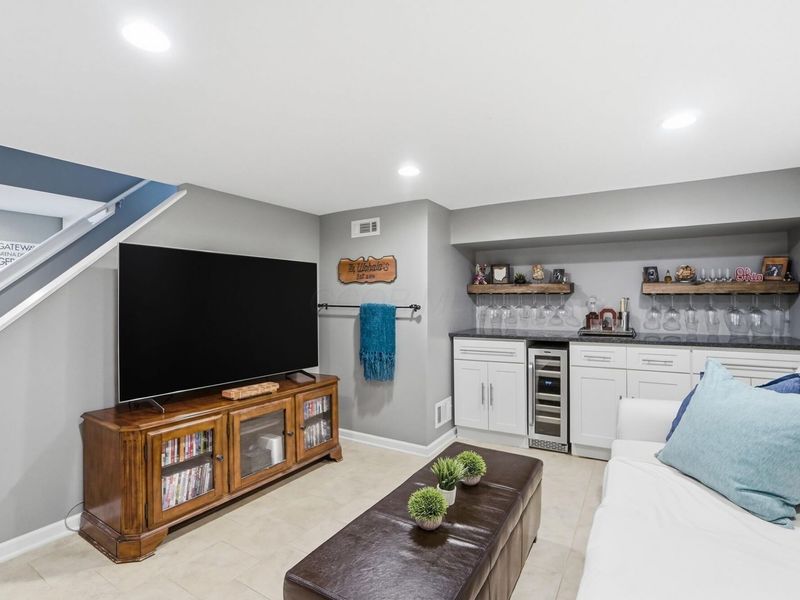 1783 Northwest Boulevard, Columbus, OH 43212 Photo 32