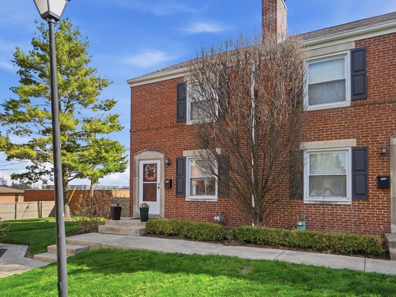 1783 Northwest Boulevard, Columbus, OH 43212 Photo 4