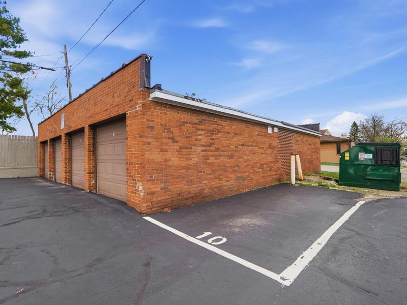 1783 Northwest Boulevard, Columbus, OH 43212 Photo 46