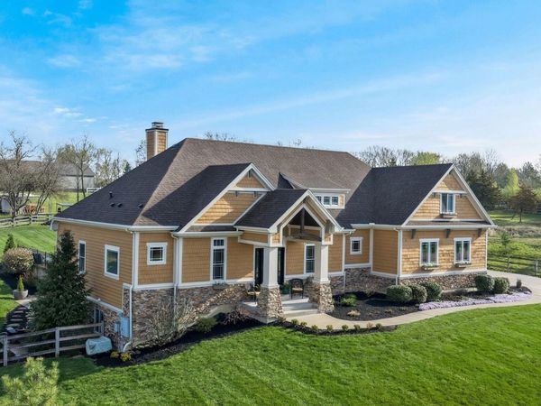 2182 Estates Court, Springboro, OH 45066