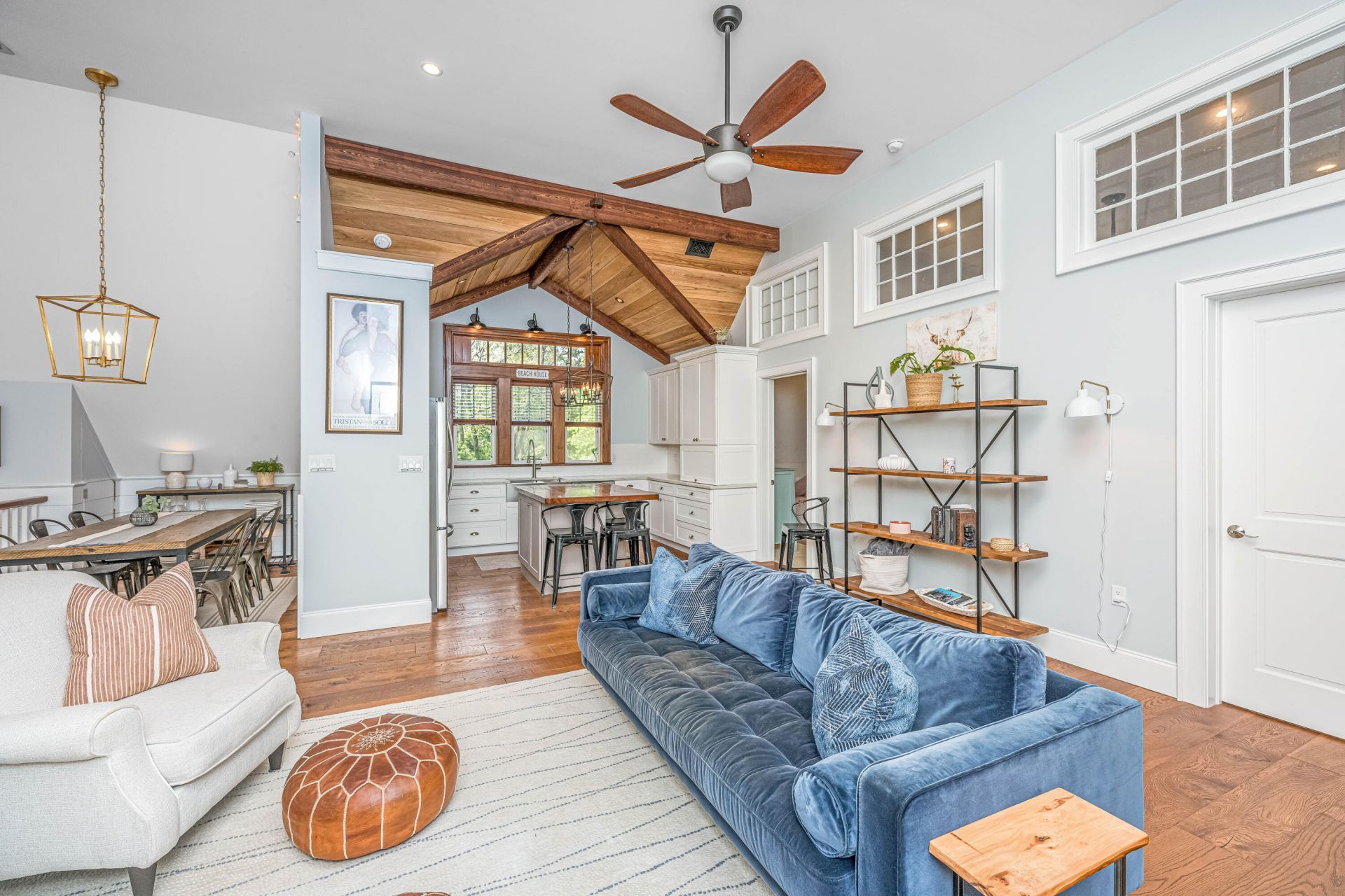 7011 Crest Court Photo 10