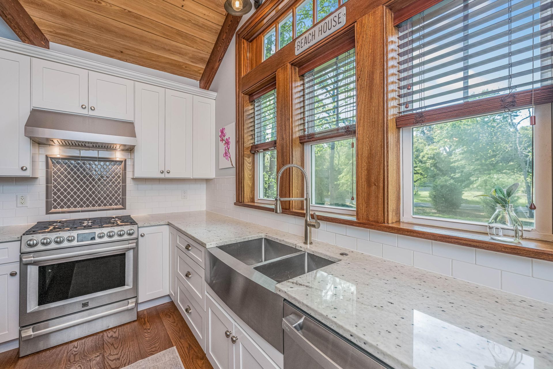 7011 Crest Court Photo 15