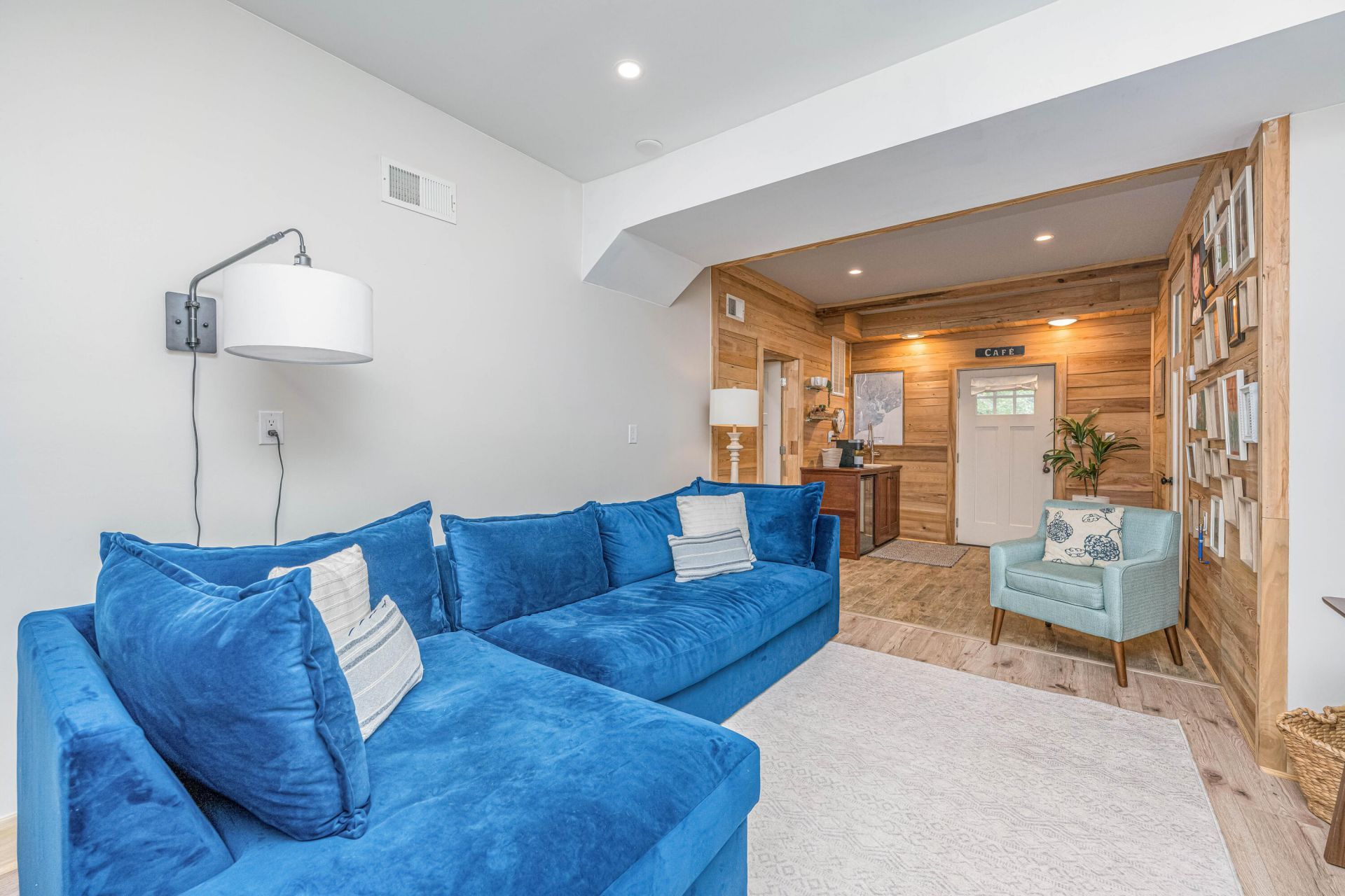 7011 Crest Court Photo 27