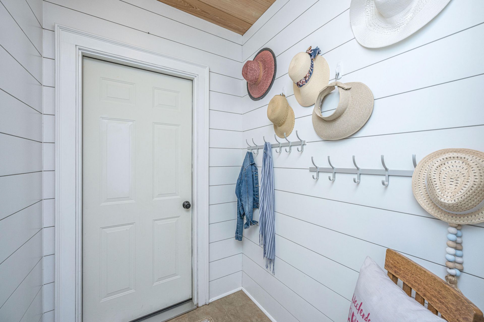 7011 Crest Court Photo 30