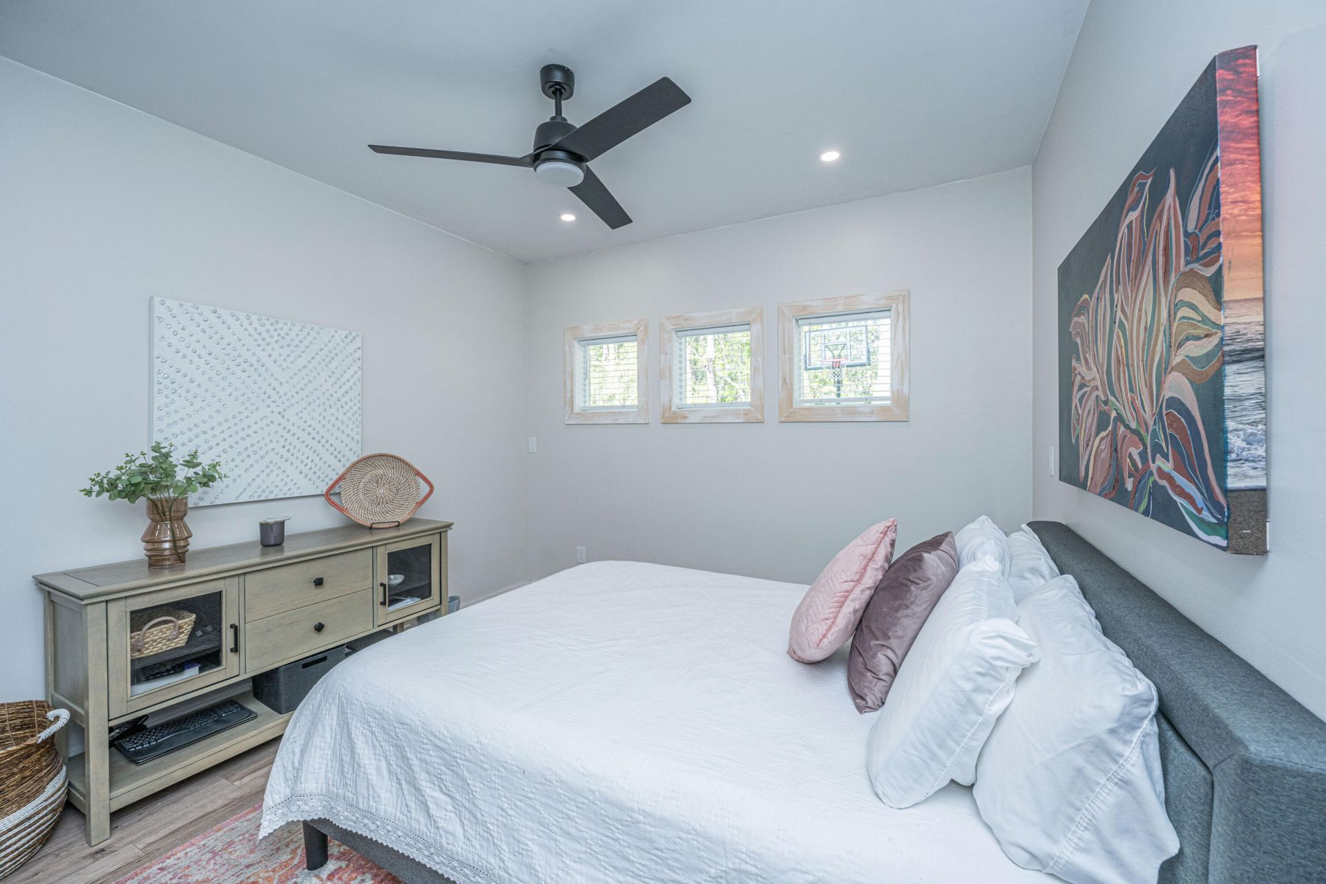 7011 Crest Court Photo 33