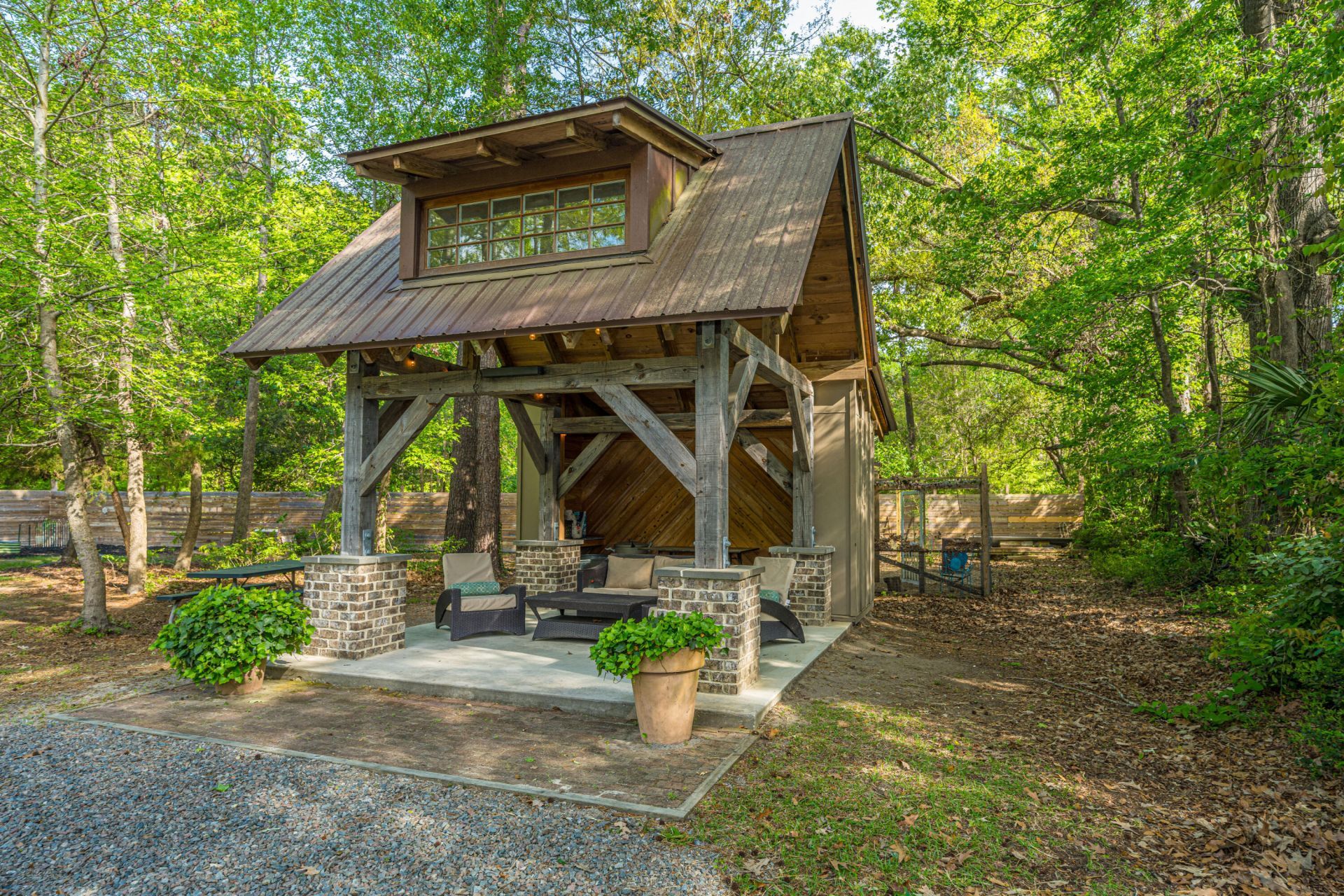 7011 Crest Court Photo 42