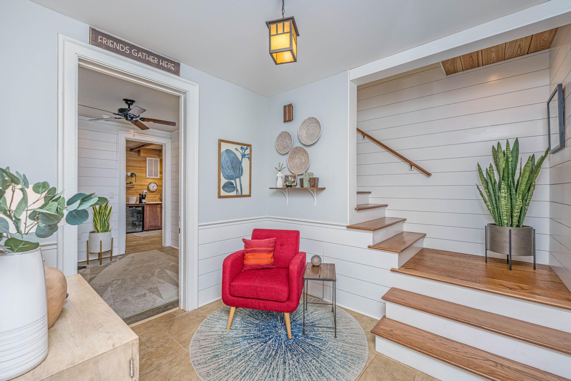 7011 Crest Court Photo 7