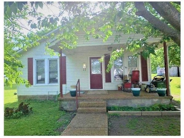 314 Oak St S, Hohenwald, TN 38462