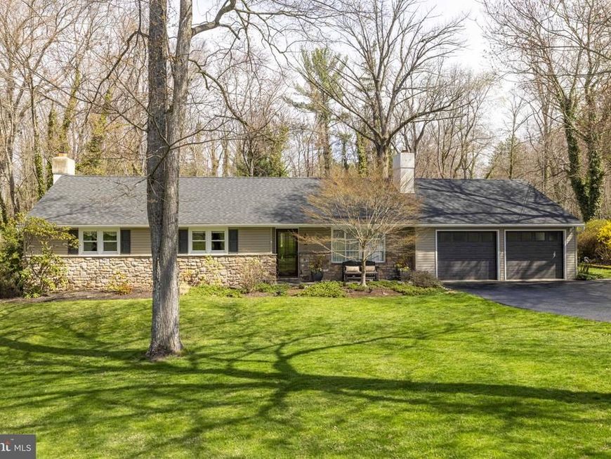 92 Oak Drive, Doylestown, PA 18901 Main Photo