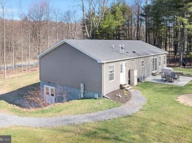 852 SPRUCE ROAD, CLARENCE, PA 16829