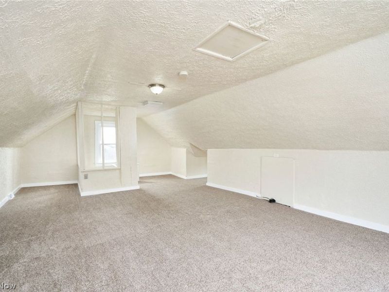 85 Mount View Avenue, Akron, OH 44303 Photo 12