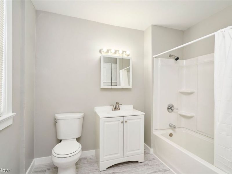 85 Mount View Avenue, Akron, OH 44303 Photo 14