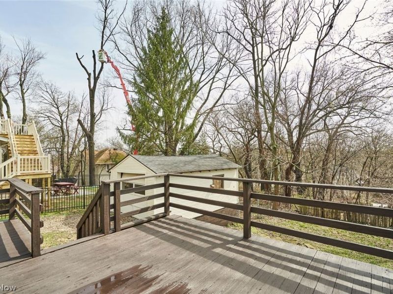 85 Mount View Avenue, Akron, OH 44303 Photo 4