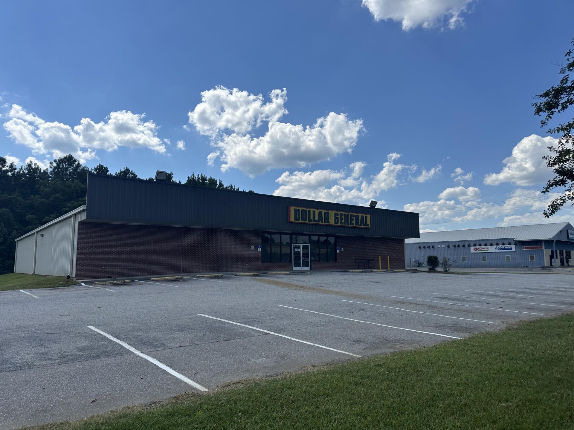 326 Stonewall Jackson Street SW  Photo 5