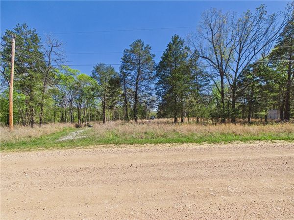 5340 E Persimmon Pt, Lead Hill, AR 72644