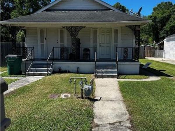 1136 OAK Avenue, Bridge City, LA 70094