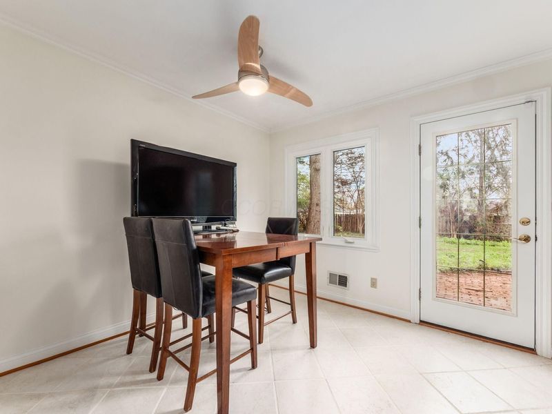 2252 Johnston Road, Columbus, OH 43220 Photo 13