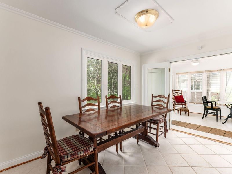 2252 Johnston Road, Columbus, OH 43220 Photo 20