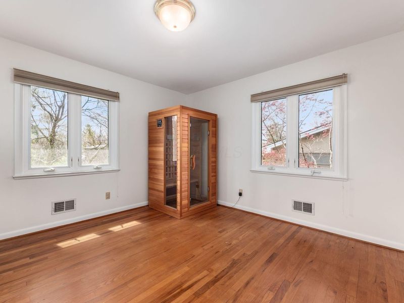 2252 Johnston Road, Columbus, OH 43220 Photo 35