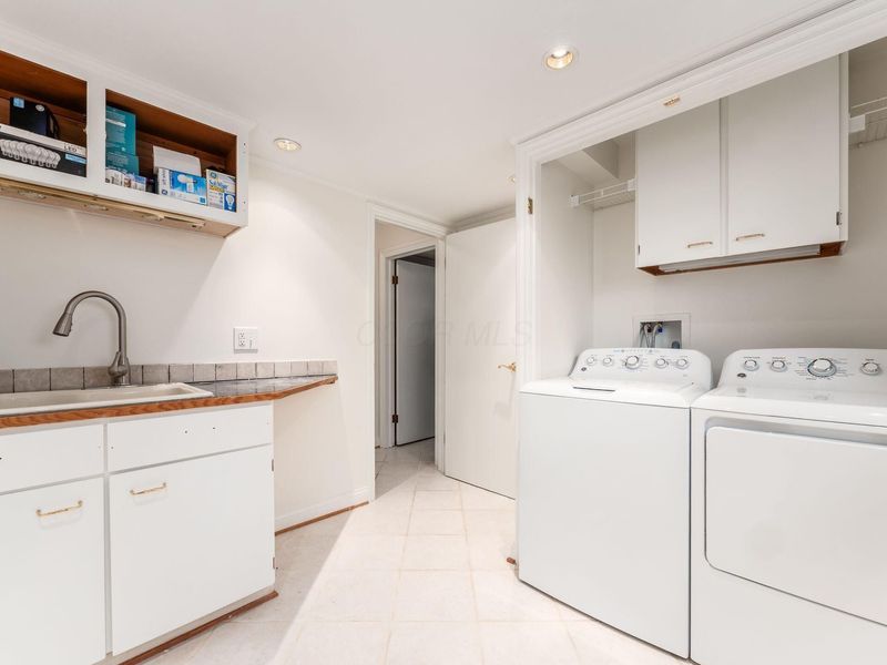 2252 Johnston Road, Columbus, OH 43220 Photo 41