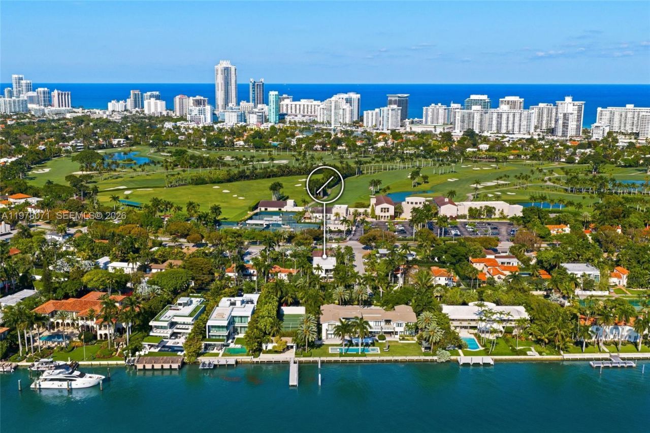 5701 N Bay Rd , Miami Beach, FL 33140 Photo