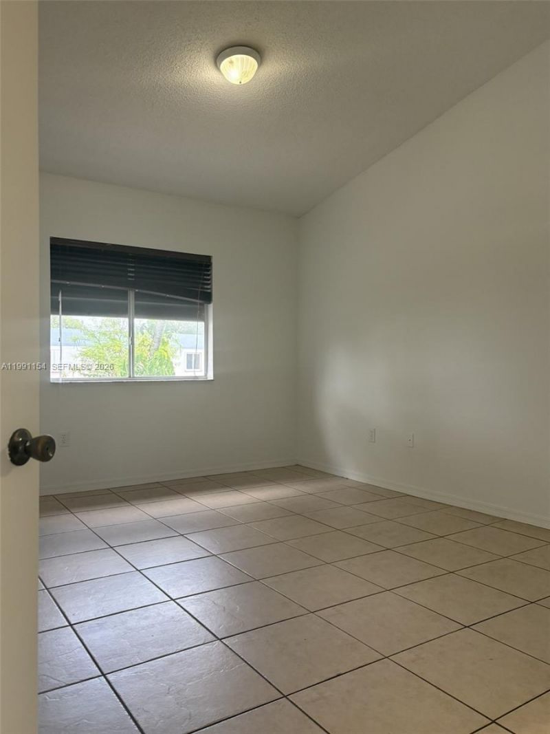 6425 SW 130th Pl, Unit 704, Miami, FL 33183 Photo
