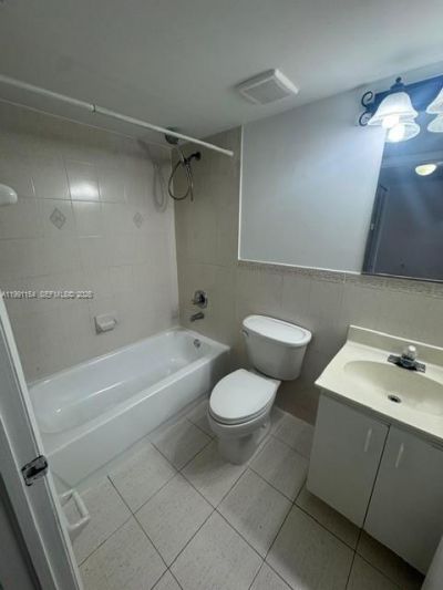 6425 SW 130th Pl, Unit 704, Miami, FL 33183 Photo