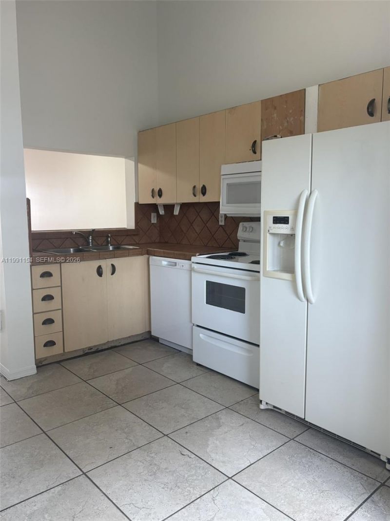 6425 SW 130th Pl, Unit 704, Miami, FL 33183 Photo