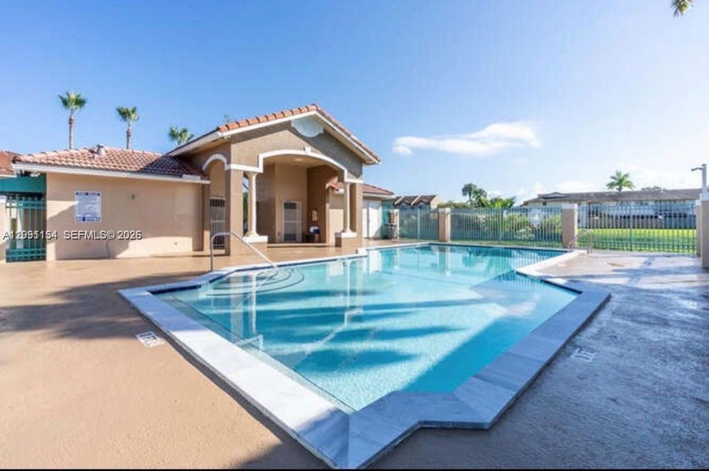 6425 SW 130th Pl, Unit 704, Miami, FL 33183 Photo