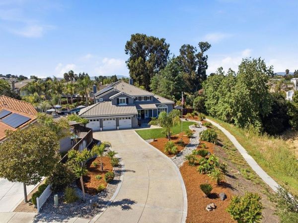 1260 Brook View Court, Hollister, CA 95023