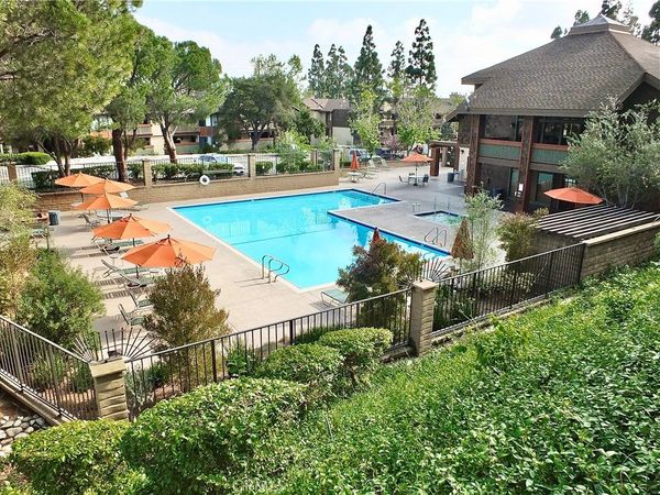 2510 E Willow, Unit 102, Signal Hill, CA 90755