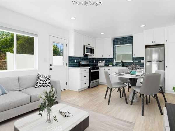 18924 Sylvan Street, Tarzana, CA 91335