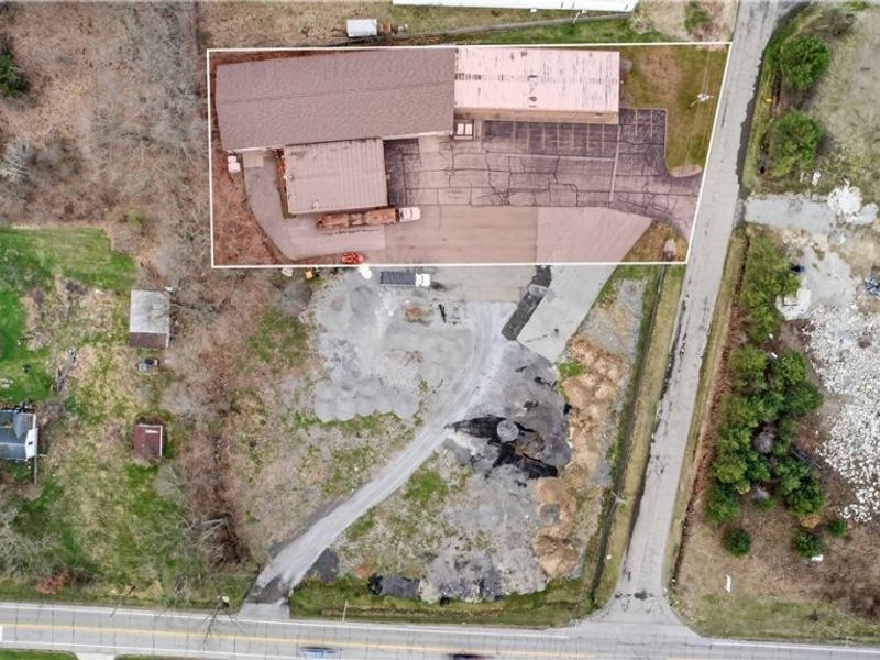 3060 Gale Drive, Hubbard, OH 44425 Photo 3