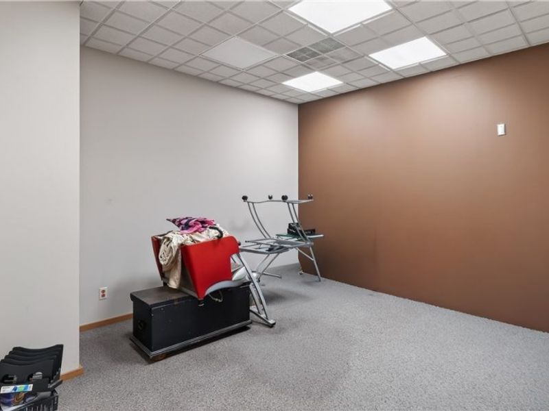 3060 Gale Drive, Hubbard, OH 44425 Photo 41