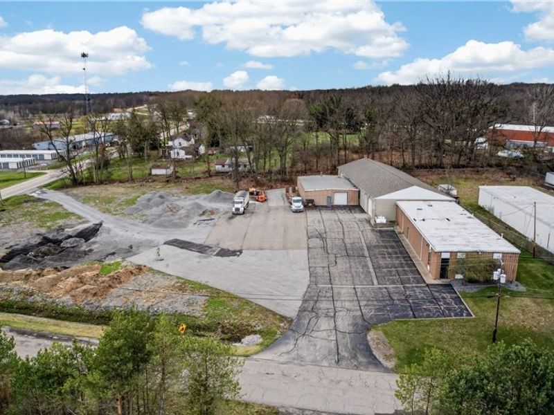 3060 Gale Drive, Hubbard, OH 44425 Photo 48