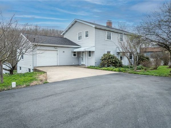 57 Shick Dr, Indiana, PA 15701