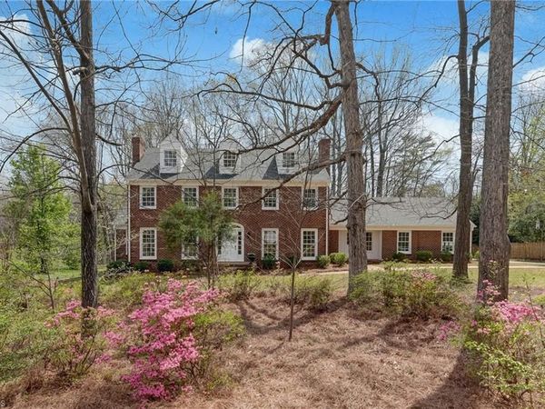 117 Willoughby Boulevard , Greensboro, NC 27408