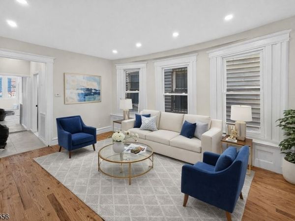 345 Walnut St, Unit 1R, Newark, NJ 07105