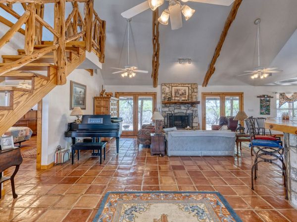 2292 County Road 400, Uvalde, TX 78801