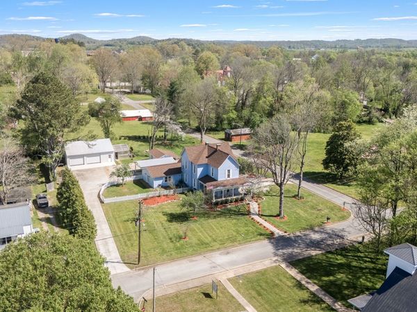 202 High Street , Bell Buckle, TN 37020