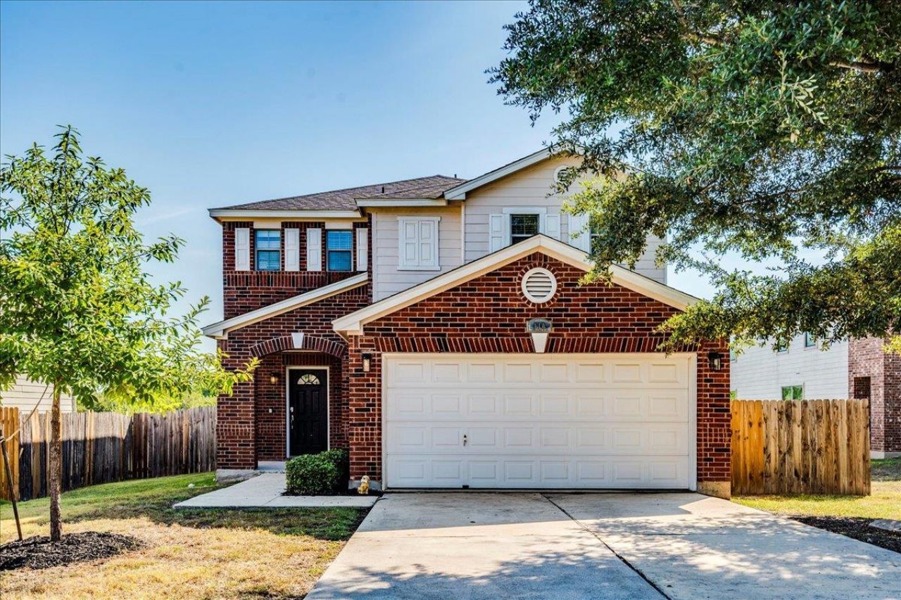 110 Beech Dr, Kyle, TX 78640 Main Photo